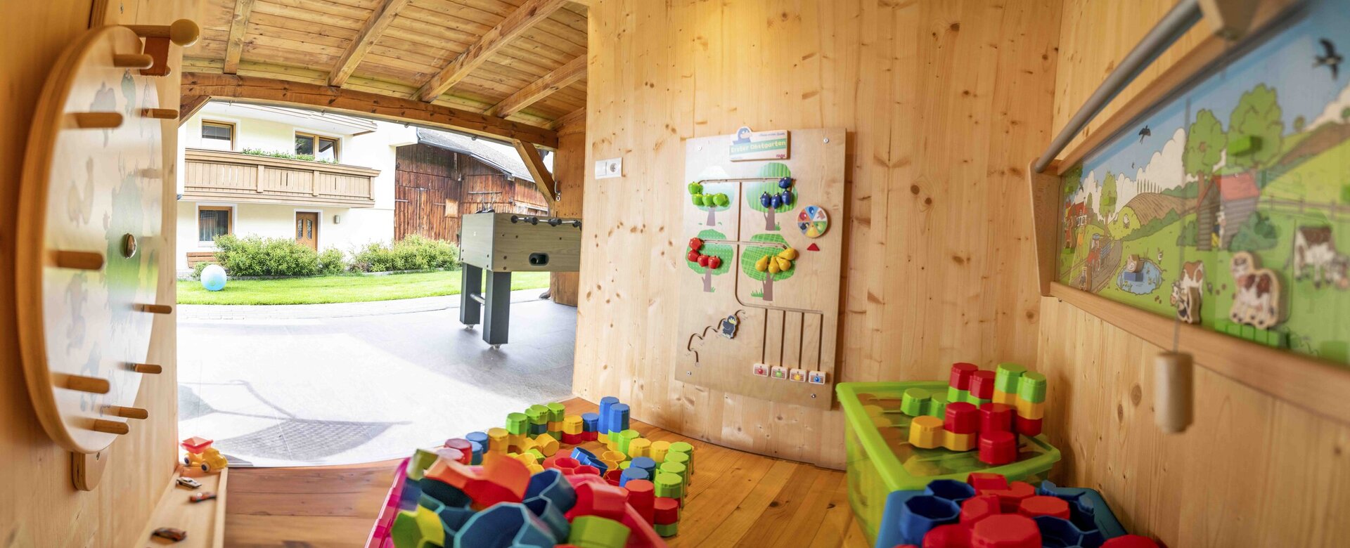 Spielmöglichkeiten für jedes Alter Kinderspielbereiche